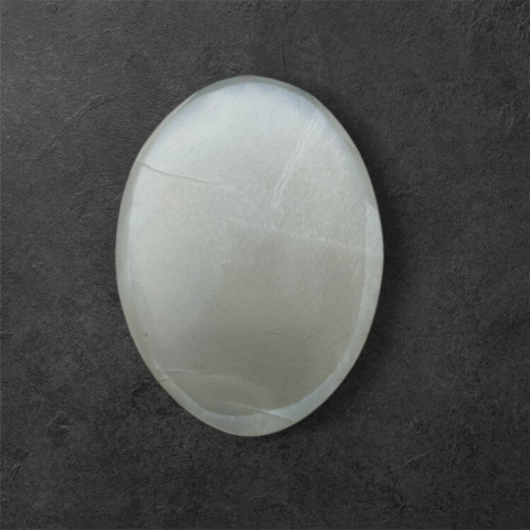Grey moonstone carved cabochon 25x18 mm no 142 Grey moonstone carved cabochon 25x18 mm no 142