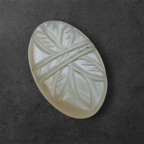 Moonstone grey cabochon carving 26x17 mm no 117 Moonstone grey cabochon carving 26x17 mm no 117