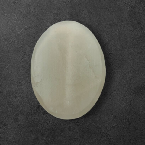 Grey moonstone carved cabochon 26x19 mm no 106 Grey moonstone carved cabochon 26x19 mm no 106