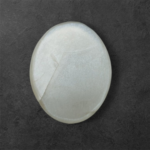 Moonstone grey cabochon carving 26x20 mm no 139 Moonstone grey cabochon carving 26x20 mm no 139