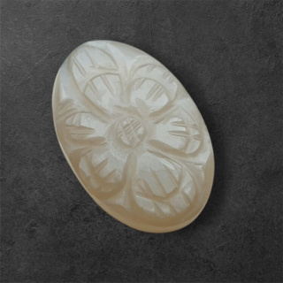 Moonstone grey cabochon carving 27x18 mm no 127