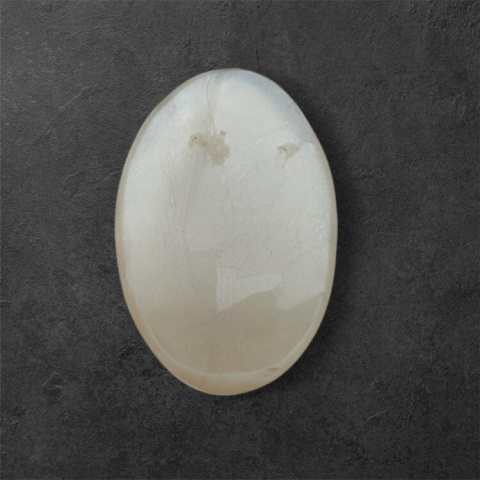 Grey moonstone carved cabochon 27x18 mm no 127 Grey moonstone carved cabochon 27x18 mm no 127