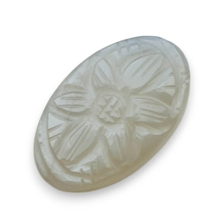 Moonstone grey cabochon carving 28x17 mm no 168