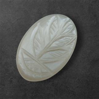 Moonstone grey cabochon carving 28x19 mm no. 122