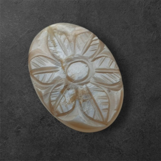 Moonstone grey cabochon carving 28x20 mm no. 140