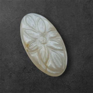 Moonstone grey cabochon carving 30x16 mm no 110