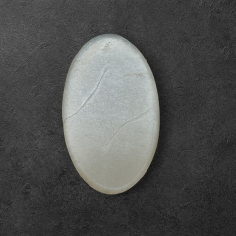 Moonstone grey cabochon carving 30x18 mm no. 136 Moonstone grey cabochon carving 30x18 mm no. 136