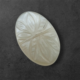 Moonstone grey cabochon carving 30x20 mm no 134