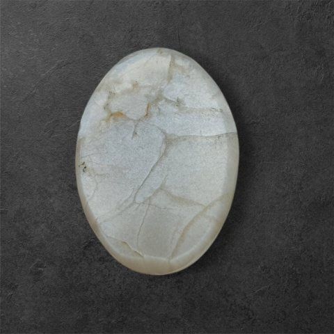 Grey moonstone carved cabochon 30x21 mm no 115 Grey moonstone carved cabochon 30x21 mm no 115