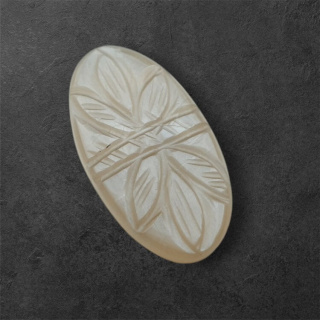 Moonstone cabochon carving 32x17 mm no. 143