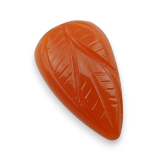 Carnelian carved cabochon 25x15 mm no 97