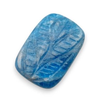 Apatyt kaboszon carving 28x19 mm nr 17