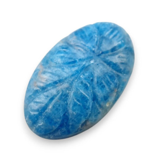 Apatyt kaboszon carving 30x18 mm nr 21