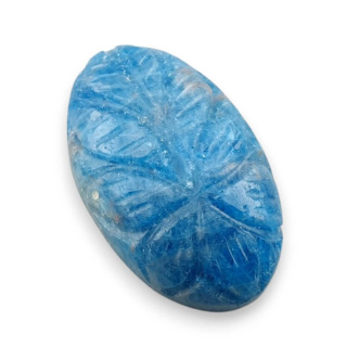 Apatyt kaboszon carving 30x18 mm nr 21