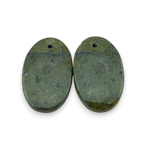 Jaspis smocza krew para kaboszonów z dziurką 23x14 mm nr P586 Jaspis smocza krew para kaboszonów z dziurką 23x14 mm nr P586
