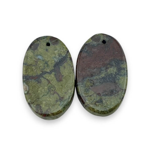 Jaspis smocza krew para kaboszonów z dziurką 25x14 mm nr P599 Jaspis smocza krew para kaboszonów z dziurką 25x14 mm nr P599