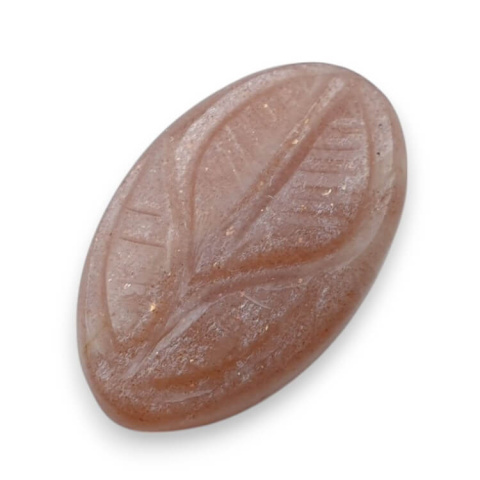 Moonstone peach cabochon carving 22x14 mm no 100 Moonstone peach cabochon carving 22x14 mm no 100