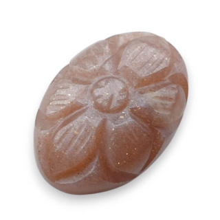 Moonstone peach cabochon carving 22x15 mm no 84