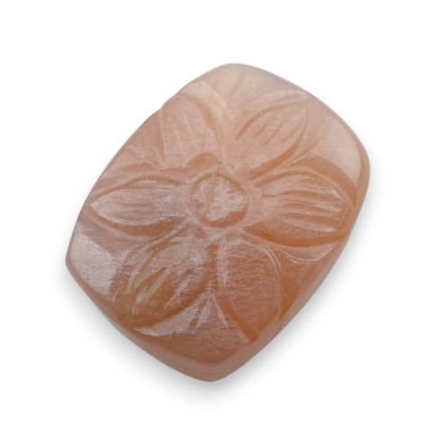 Moonstone peach cabochon carving 22x17 mm no. 50 Moonstone peach cabochon carving 22x17 mm no. 50