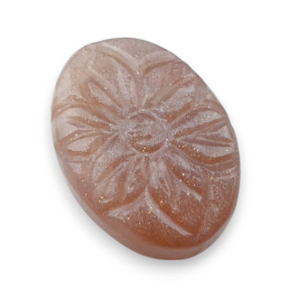 Moonstone peach cabochon carving 25x18 mm no 73