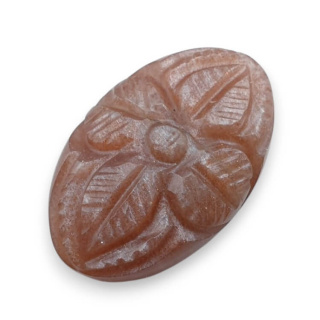 Moonstone peach cabochon carving 26x16 mm no 51