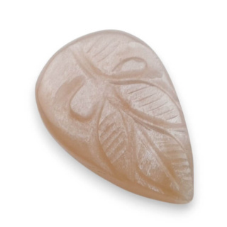 Moonstone peach cabochon carving 26x18 mm no 57