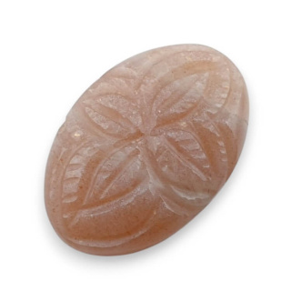 Moonstone peach cabochon carving 26x18 mm no 95
