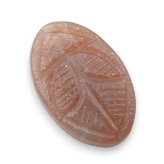 Moonstone peach cabochon carving 27x17 mm no 77