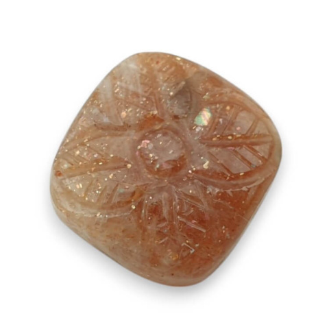 Sunstone carved cabochon 19x18 mm no 3 Sunstone carved cabochon 19x18 mm no 3