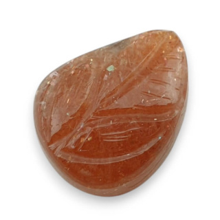 Kamień słoneczny kaboszon carving 20x15 mm nr 47