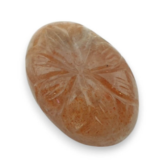 Kamień słoneczny kaboszon carving 24x17 mm nr 26