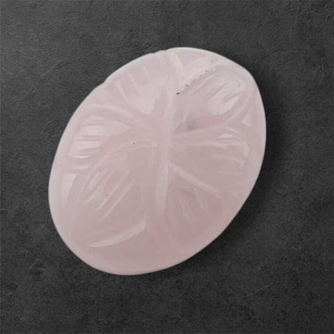 Pink quartz carved cabochon 22x17 mm nr 58 Pink quartz carved cabochon 22x17 mm nr 58