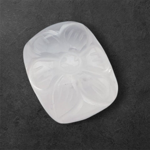 Rose quartz cabochon carving 23x19 mm no. 33 Rose quartz cabochon carving 23x19 mm no. 33