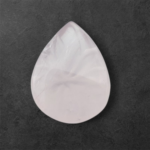 Pink quartz carved cabochon 24x18 mm no 34 Pink quartz carved cabochon 24x18 mm no 34