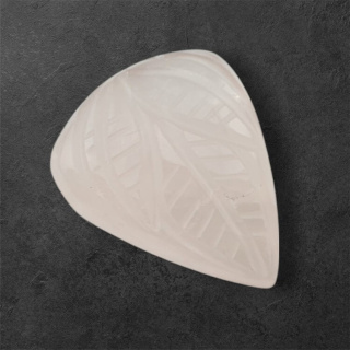 Pink quartz carved cabochon 24x20 mm no 19