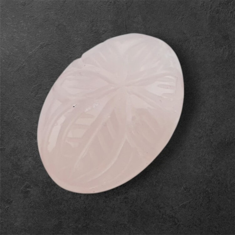 Pink quartz carved cabochon 26x18 mm no 53 Pink quartz carved cabochon 26x18 mm no 53