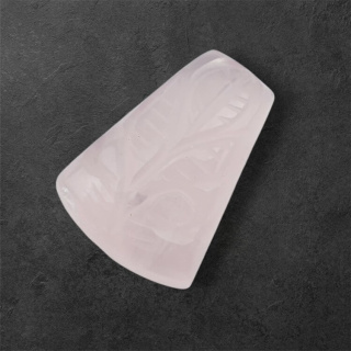 Rose quartz cabochon carving 26x19 mm no. 50