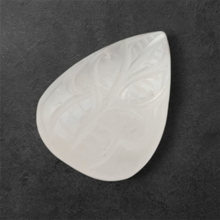 Rose quartz cabochon carving 26x20 mm no. 18