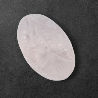 Rose quartz cabochon carving 28x18 mm no. 46