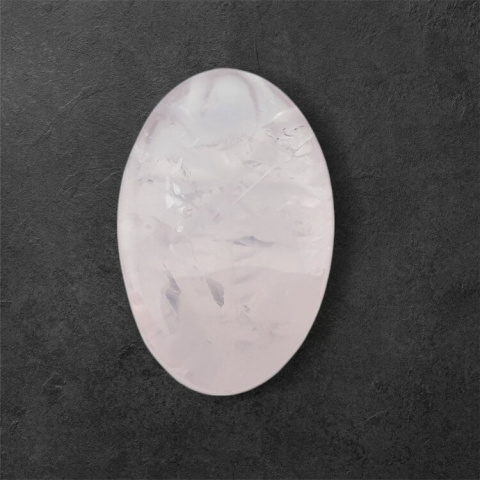 Pink quartz carved cabochon 28x18 mm no 46 Pink quartz carved cabochon 28x18 mm no 46
