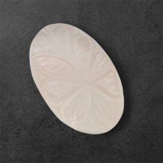 Rose quartz cabochon carving 29x18 mm no 10