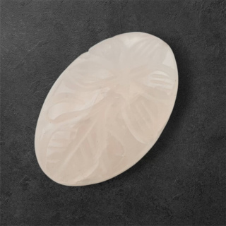 Rose quartz cabochon carving 29x19 mm no 27