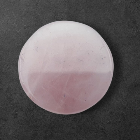 Pink quartz carved cabochon fi 23 mm no 31