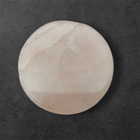 Pink quartz carved cabochon fi 26 mm no 2 Pink quartz carved cabochon fi 26 mm no 2