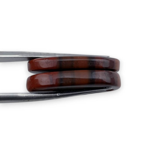 Jaspis czerwony para kaboszonów z dziurką 24x14 mm nr P824 Jaspis czerwony para kaboszonów z dziurką 24x14 mm nr P824
