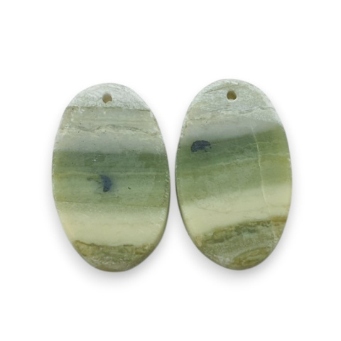 Serpentinite pair of cabochons with hole 23x14 mm no P902 Serpentinite pair of cabochons with hole 23x14 mm no P902