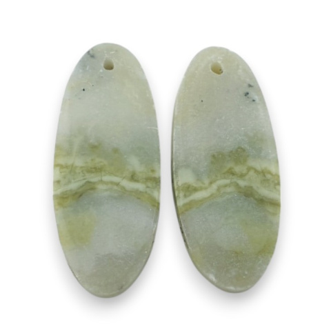 Serpentinite pair of cabochons with hole 29x12 mm no. P884 Serpentinite pair of cabochons with hole 29x12 mm no. P884