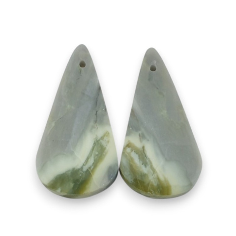 Serpentinite pair of cabochons with hole 30x15 mm no P879 Serpentinite pair of cabochons with hole 30x15 mm no P879