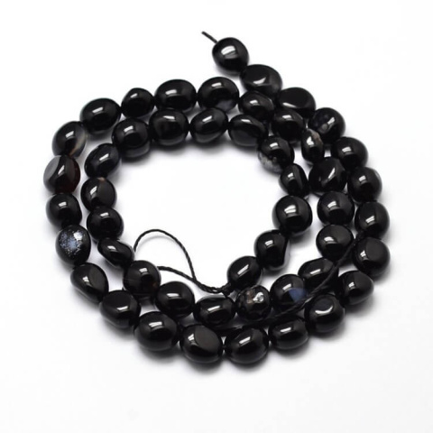 Onyx black agate smooth nugget 5-10 mm strand Onyx black agate smooth nugget 5-10 mm strand