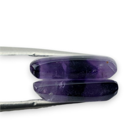 Ametyst para kaboszonów z dziurką 15x13 mm nr R108 Ametyst para kaboszonów z dziurką 15x13 mm nr R108